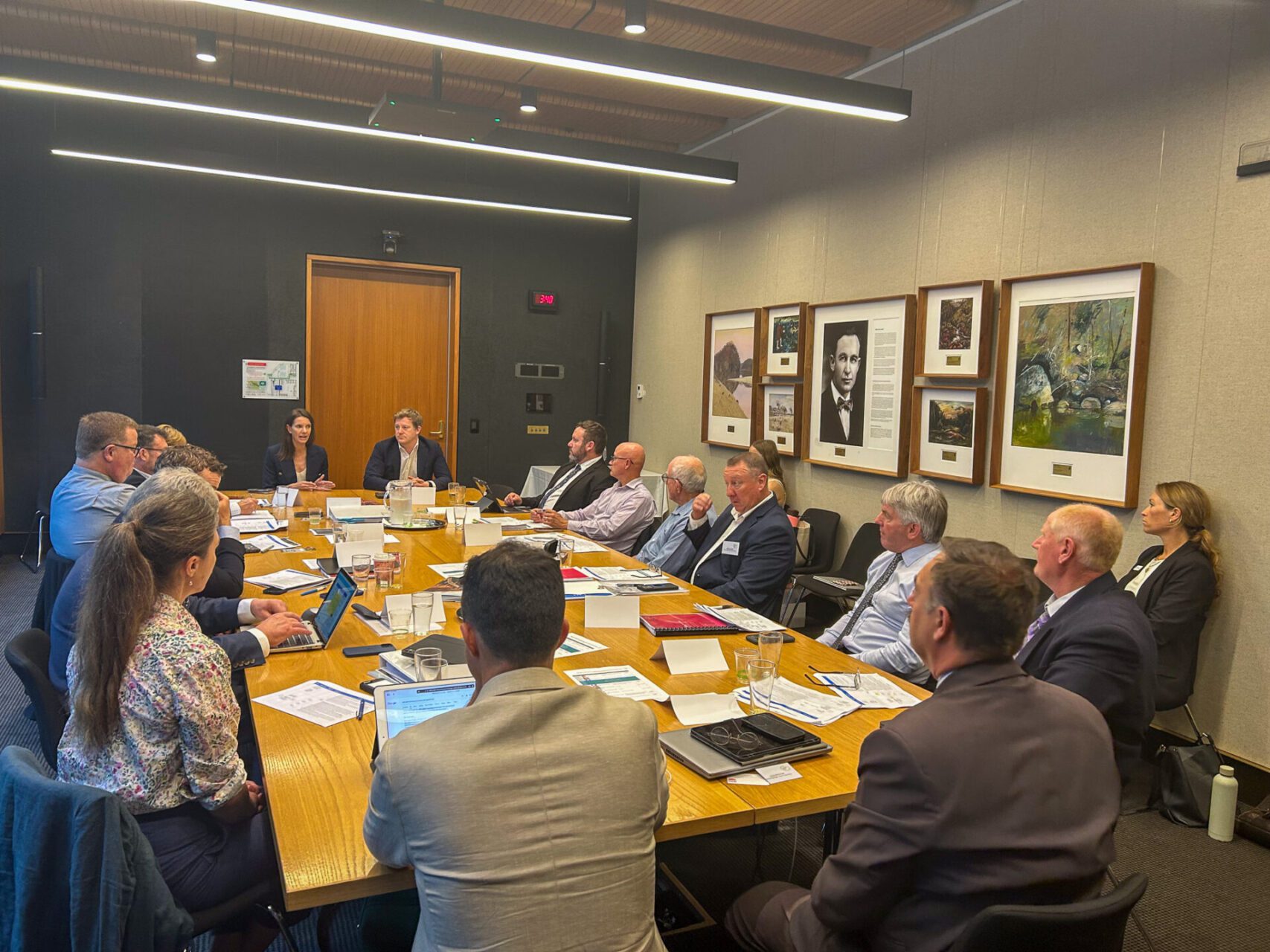 Mayors meet with Minister Jackson in NSW Parliament House